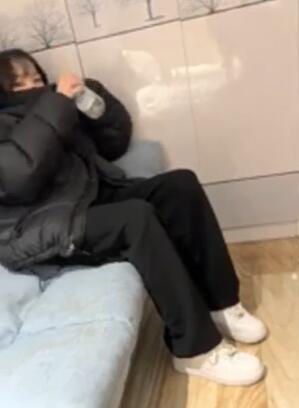 狗子探花21岁大学生是今夜最大惊喜