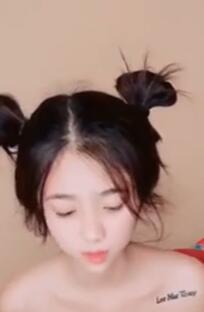 年龄不大超嫩越南小妹刚加入