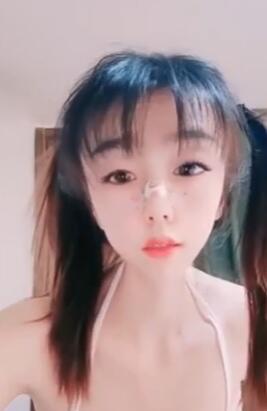 爸爸快来双马尾萝莉露脸激情大秀黑丝好身材