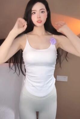 ϣ�� ������ɫ�٤�� ��ҡ