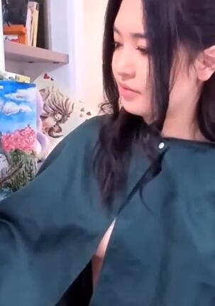 百万播放女画家 瞬间打开格局