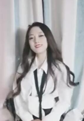 黑丝小姐姐oo嗯嗯我今天要给他吃出