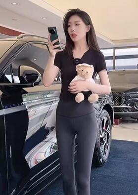 �����ִ�С��Ů�����٤�������ˣ��յ�̫��������̫����