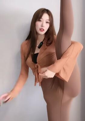 �����٤��һ������̧��С���