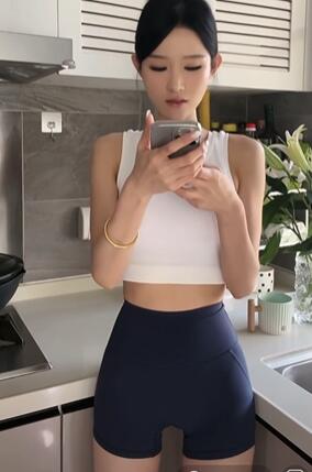 ���ĵ�С�� ����ɫ�٤�� �ܿ���һ�㱫������