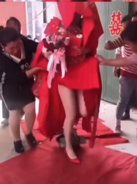 妈:这腿,吾儿命不久矣