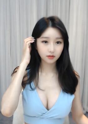 可爱的小姐姐徐雅