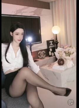 黑丝挑鞋极致诱惑