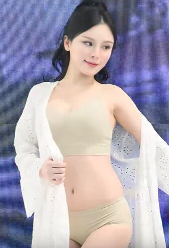 2024深圳内衣展 艾迪莎 美女模特内衣秀