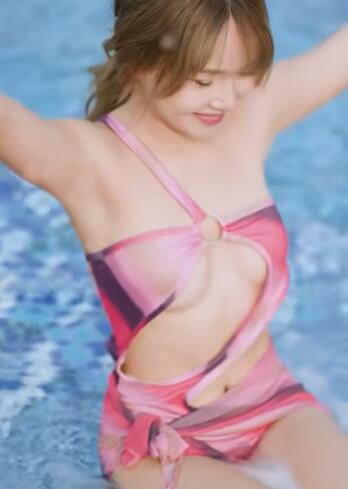 �Ȼ���ģ�� Smile _Looking for Someone