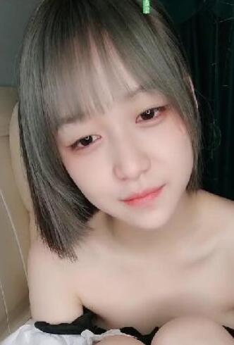 清纯系天花板刚播顶级嫩妹撩起裙子