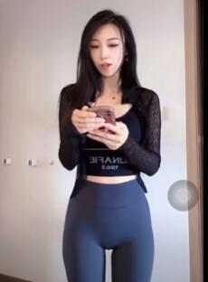 �װ����٤��