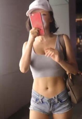 �����ȿ�ţ�ж̿���Ů