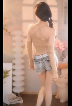 ¼��ţ�ж̿������Ů��������