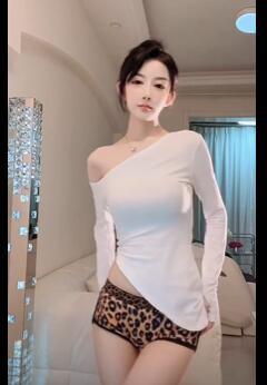 ¼�����ƶ̿��ɫ����Ů��������