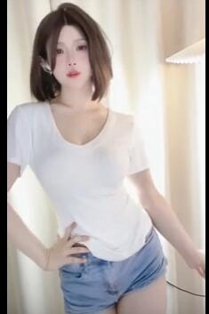 ¼����ɫ���¼�ţ�ж̿���Ů����