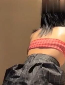 玲珑身段网红舞蹈老师黑丝很嫩老师的日常完美身材