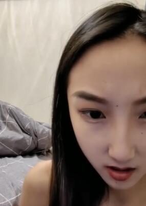 重庆校花学妹【一只小胖猪】首次约男主