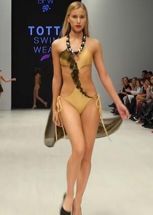 4K TOTTI 泳装秀 比基尼