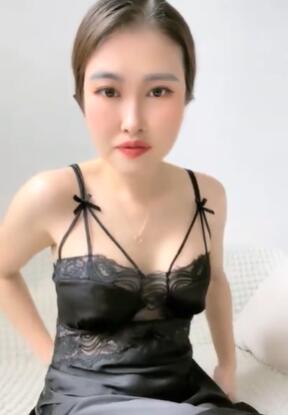 白富美富婆约20岁出头帅哥来玩玩白嫩娇小