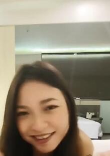 台湾约啪达人粉味芒果砲王约私拍健身砲王与极品女神