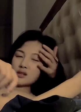 萝莉控狂喜杭州海王JK_0571OF实录 约了个娇嫩欲滴的清纯纹身少女